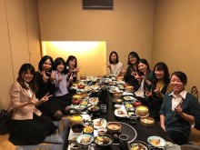 昼食会場にて