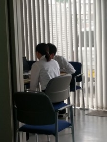 ただ今「先輩社員の話し」中